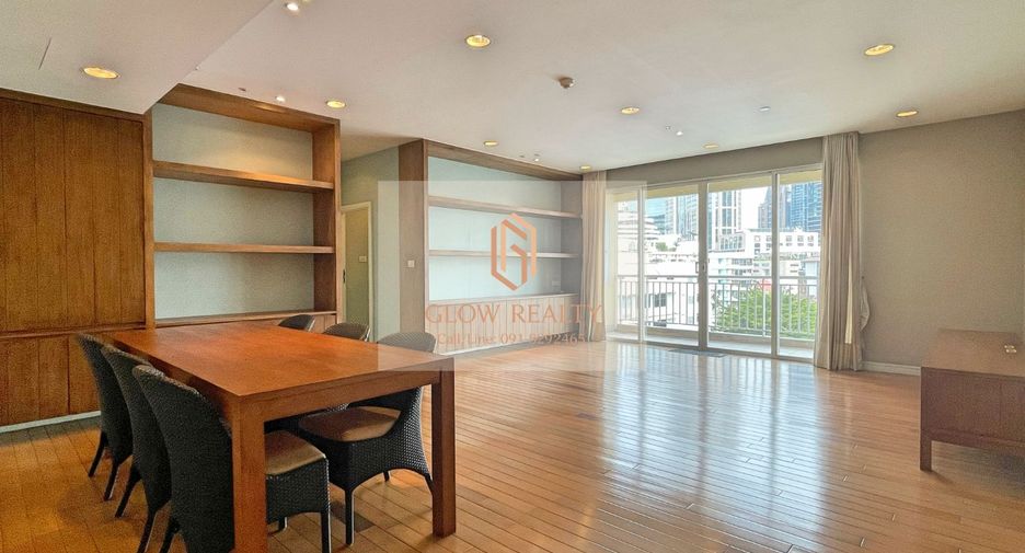 For rent 3 Beds condo in Khlong Toei, Bangkok