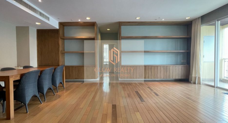 For rent 3 Beds condo in Khlong Toei, Bangkok