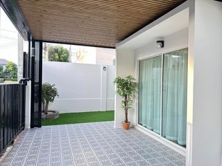For sale 3 bedrooms townhouse in Bang Lamung, Chonburi