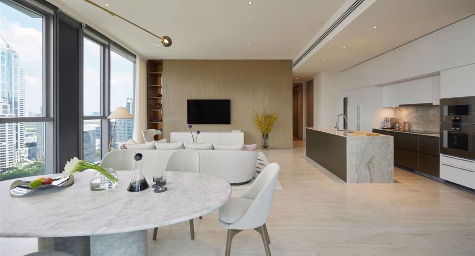 For sale 2 Beds condo in Pathum Wan, Bangkok