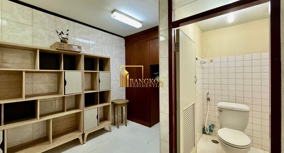 À louer 2 chambres condo à Khlong Toei, Bangkok
