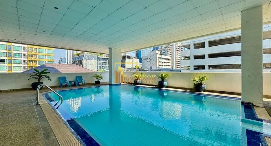 À louer 2 chambres condo à Khlong Toei, Bangkok
