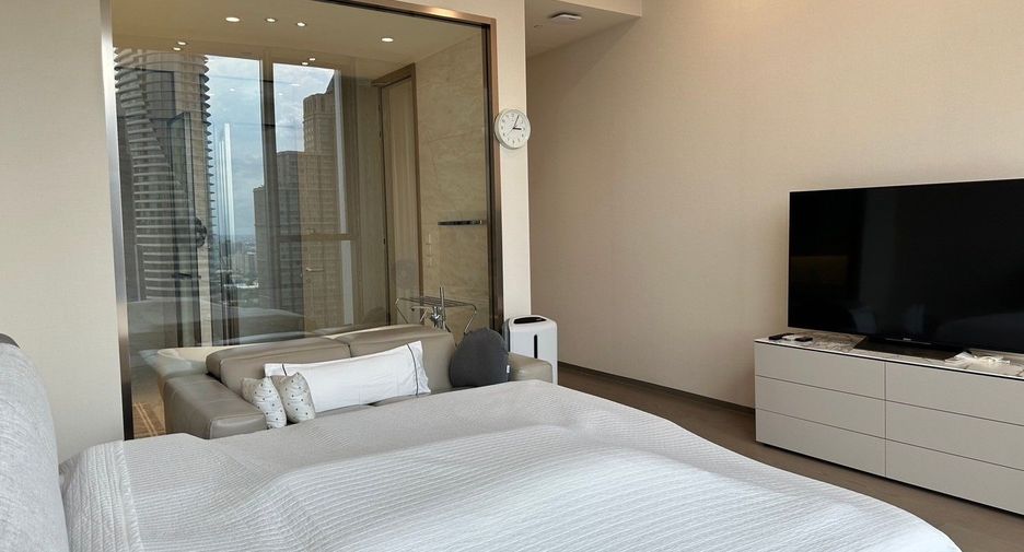 For sale 3 Beds condo in Pathum Wan, Bangkok