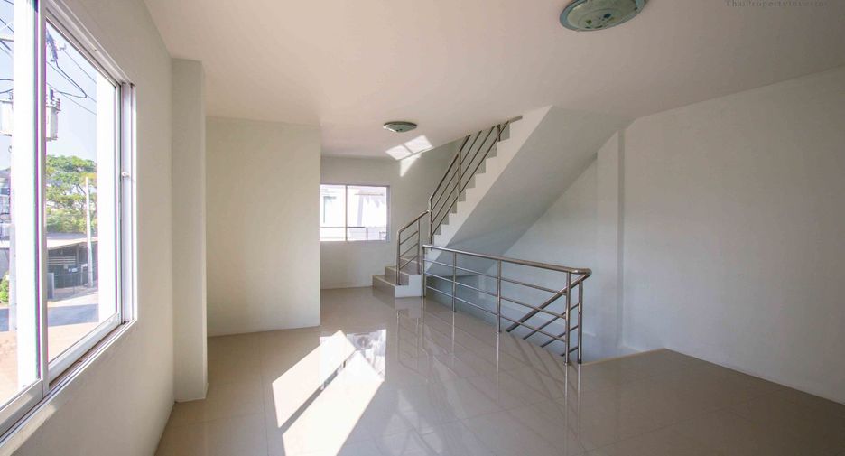 For sale retail Space in Mueang Phetchabun, Phetchabun