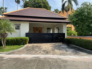 Villa en venta de 6 habitaciones en Bang Lamung, Chonburi