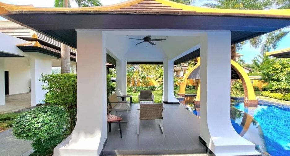 For sale 5 ベッドルーム villa in Bang Lamung, Chonburi