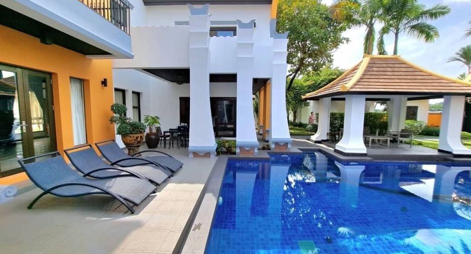 For sale 5 ベッドルーム villa in Bang Lamung, Chonburi
