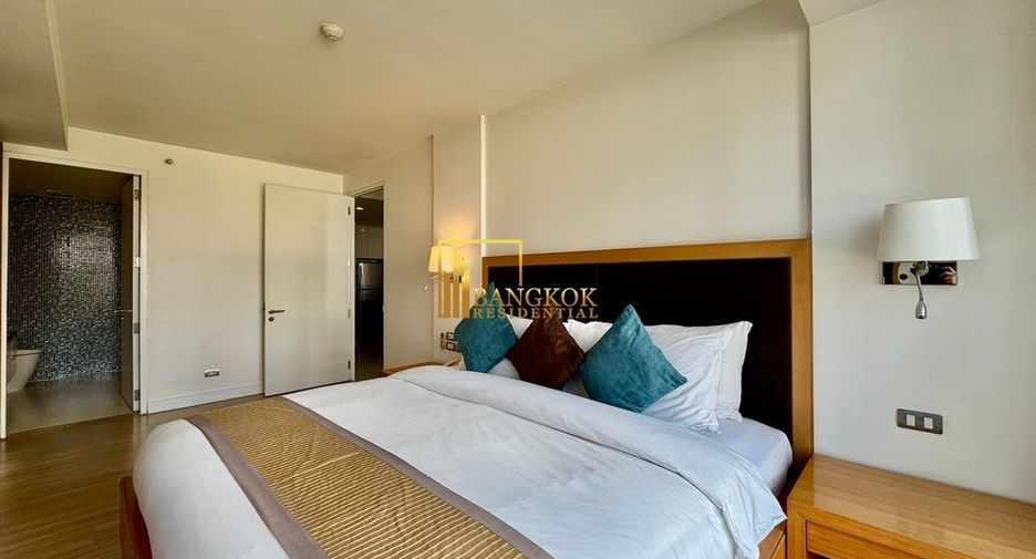 Apartamento con servicios en alquiler de 1 habitaciones en Khlong Toei, Bangkok