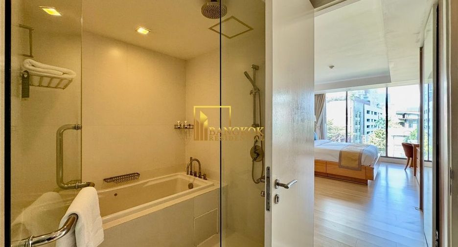 Apartamento con servicios en alquiler de 1 habitaciones en Khlong Toei, Bangkok