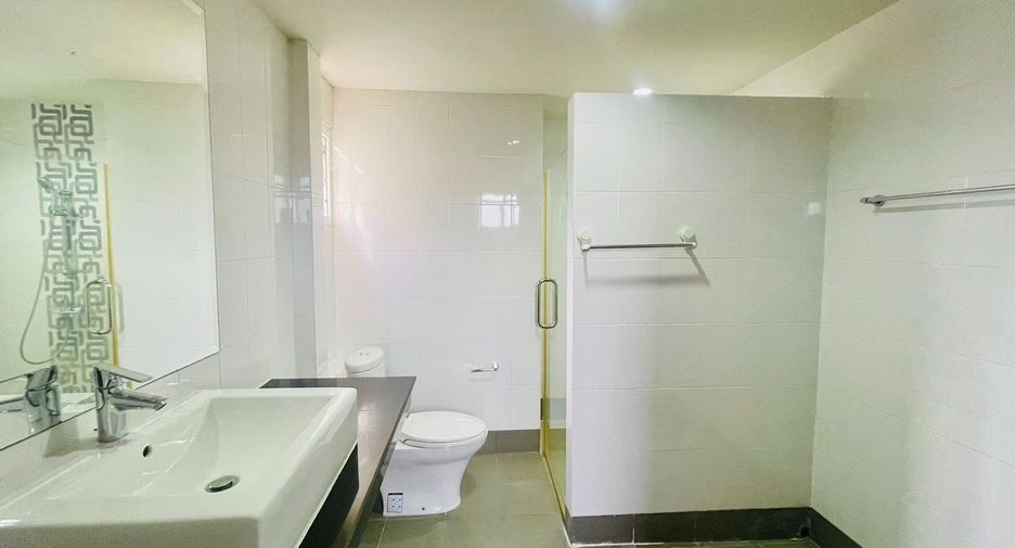 For sale スタジオ house in Bang Lamung, Chonburi