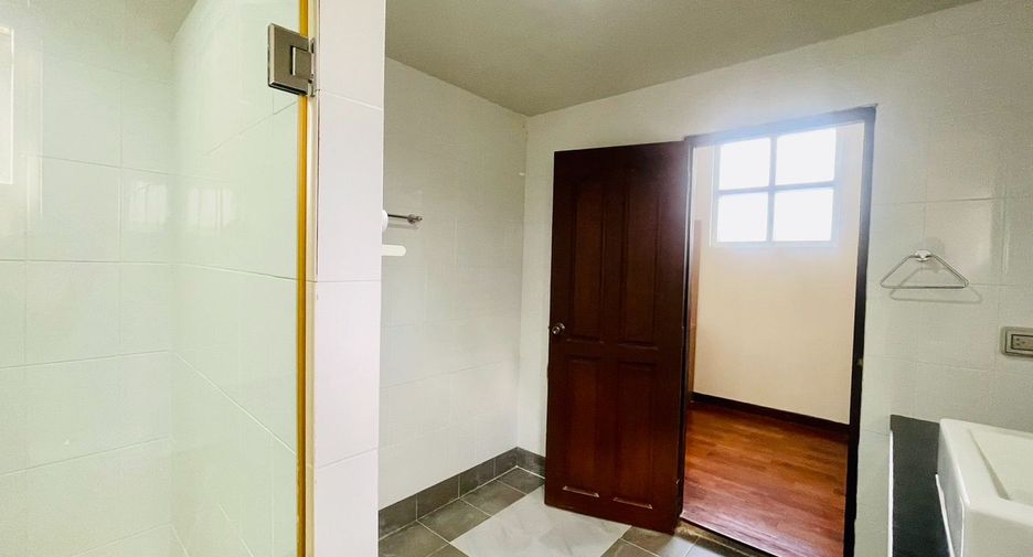 For sale スタジオ house in Bang Lamung, Chonburi