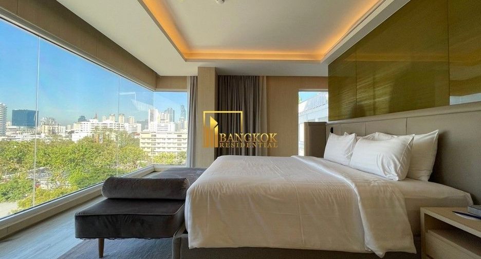 For rent 2 bedrooms serviced apartment in Yan Nawa, Bangkok