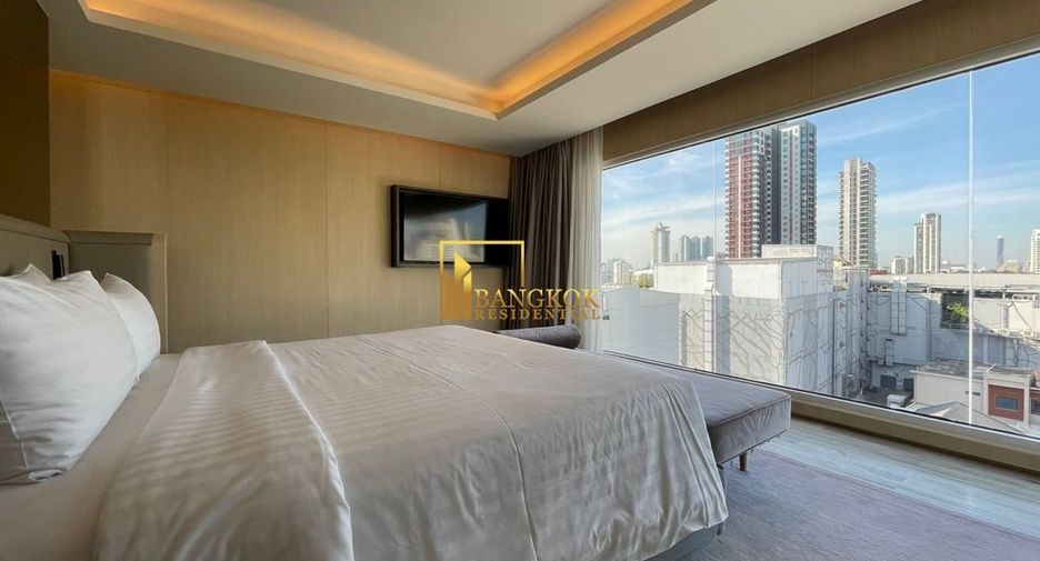 For rent 2 bedrooms serviced apartment in Yan Nawa, Bangkok