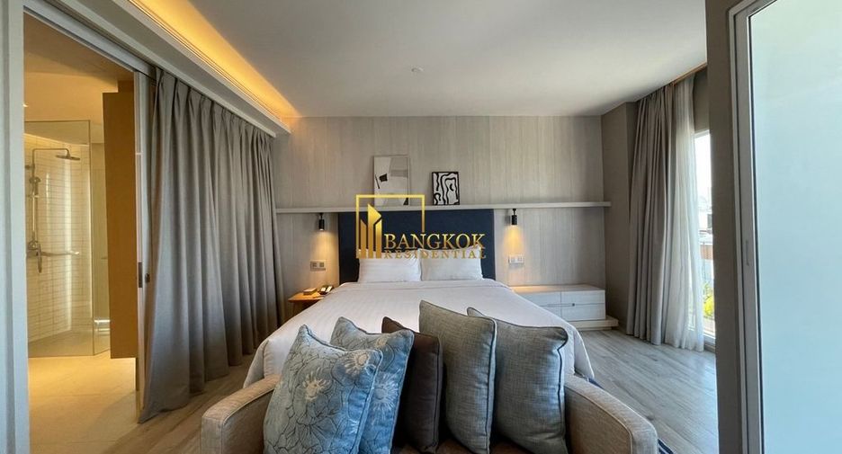 For rent 2 bedrooms serviced apartment in Yan Nawa, Bangkok