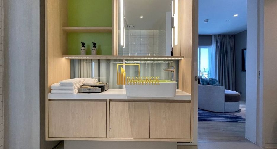 For rent 2 bedrooms serviced apartment in Yan Nawa, Bangkok