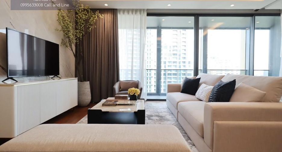 For rent 2 bed condo in Khlong Toei, Bangkok