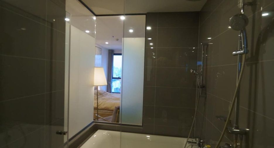 For rent and for sale 1 bed condo in Pathum Wan, Bangkok