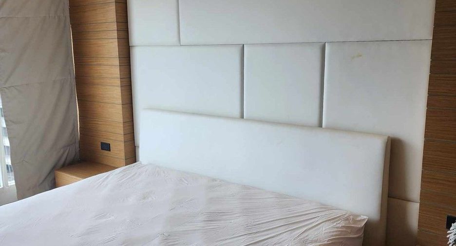 Wohnung zum Kauf mit 1 Zimmer in Pathum Wan, Bangkok