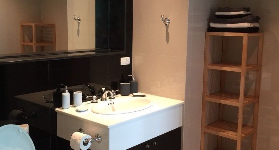 Condo en alquiler de 1 habitaciones en Pathum Wan, Bangkok