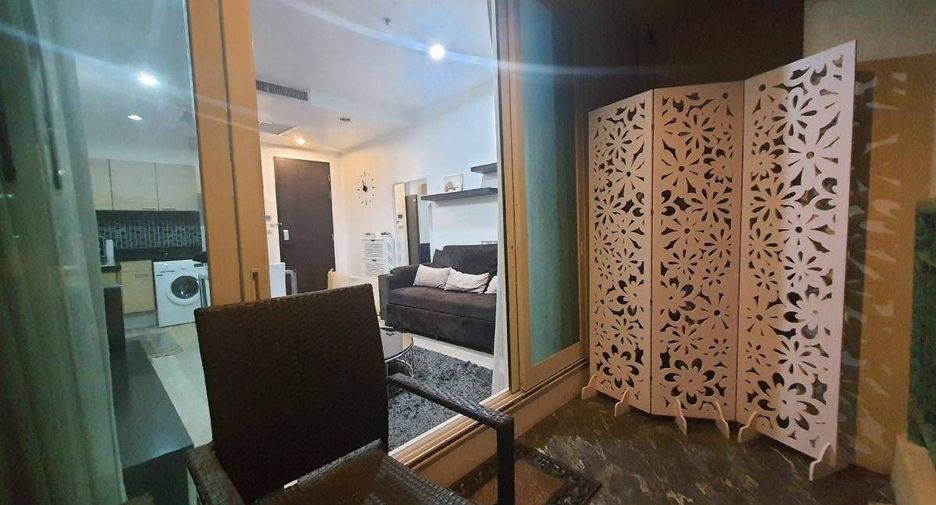 For rent 1 bed condo in Pathum Wan, Bangkok