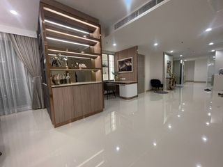 For rent 3 Beds condo in Yan Nawa, Bangkok