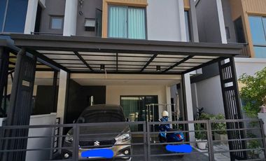 For sale 3 bed house in Bang Phli, Samut Prakan