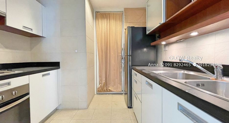 For sale 2 Beds condo in Khlong Toei, Bangkok