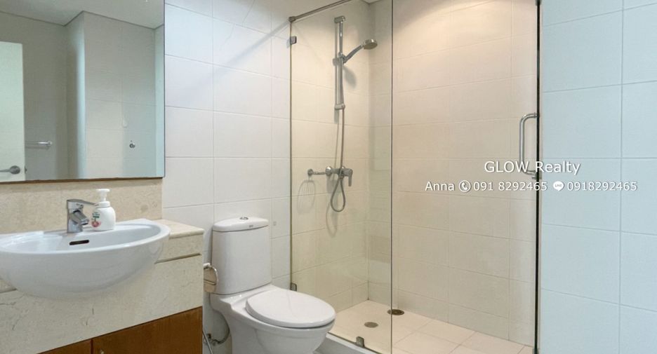 For sale 2 Beds condo in Khlong Toei, Bangkok