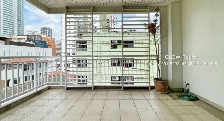For sale 2 Beds condo in Khlong Toei, Bangkok