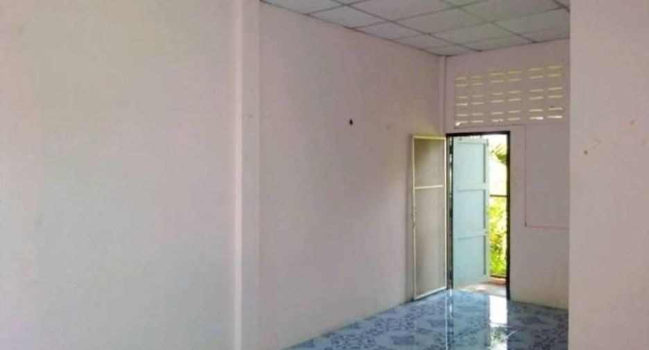 For sale 10 bedrooms apartment in Si Racha, Chonburi