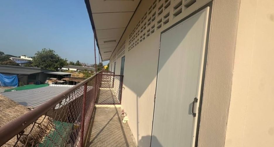 For sale 10 bedrooms apartment in Si Racha, Chonburi
