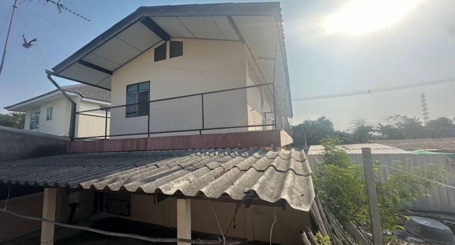 For sale 10 bedrooms apartment in Si Racha, Chonburi