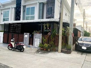 For sale 3 bed townhouse in Bang Bua Thong, Nonthaburi