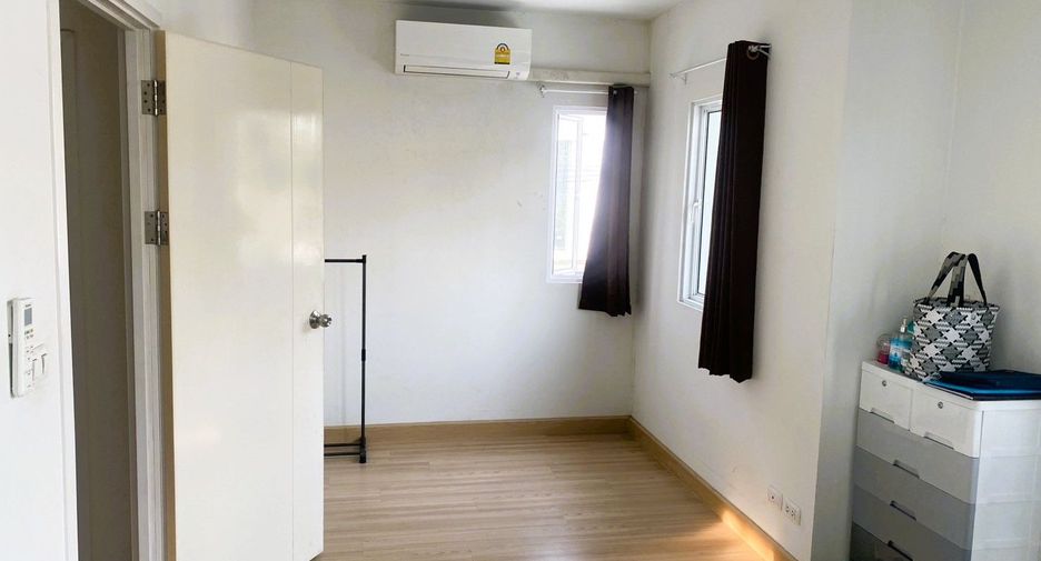 Продажа 3 спальни таунхаус в Bang Bua Thong, Нонтабури