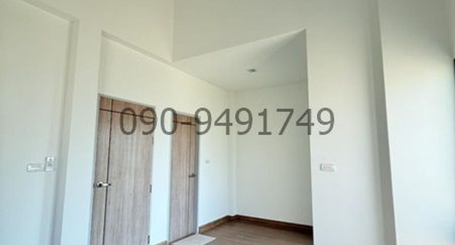 Casa en alquiler de 3 habitaciones en Bang Sao Thong, Samut Prakan