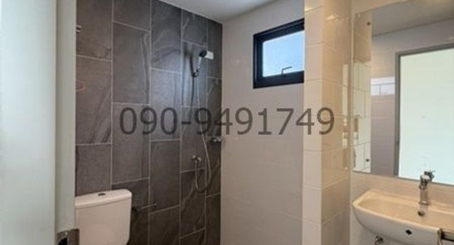 Casa en alquiler de 3 habitaciones en Bang Sao Thong, Samut Prakan