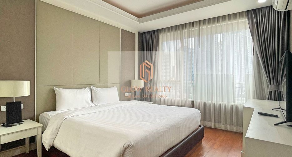 For rent 3 Beds condo in Khlong Toei, Bangkok