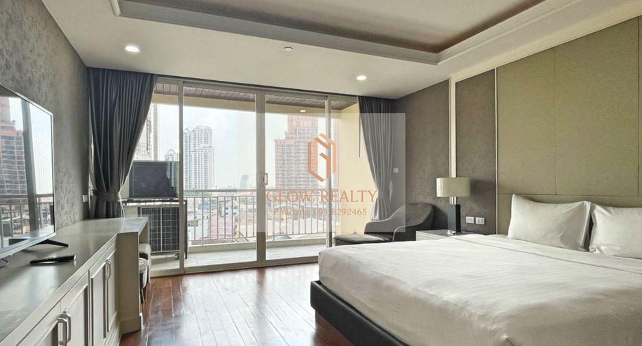For rent 3 Beds condo in Khlong Toei, Bangkok