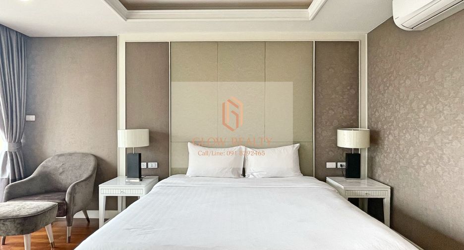 For rent 3 Beds condo in Khlong Toei, Bangkok
