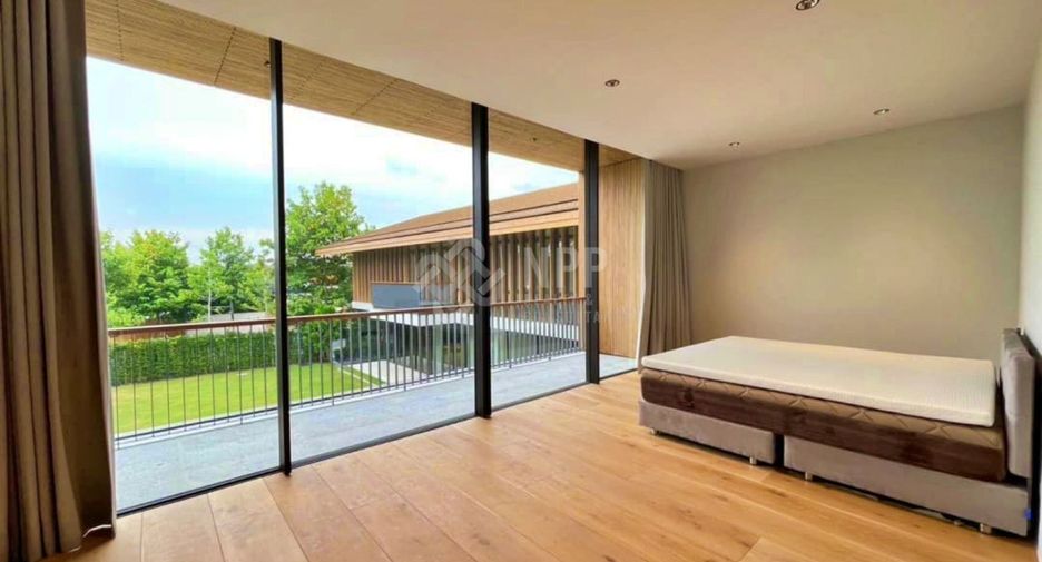 Haus zum Kauf mit 5 Zimmer in Bueng Kum, Bangkok