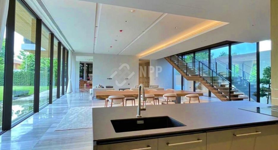 Haus zum Kauf mit 5 Zimmer in Bueng Kum, Bangkok