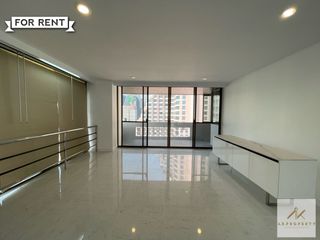 Аренда 4 спальни апартаменты в Кхлонг Тоеи, Бангкок