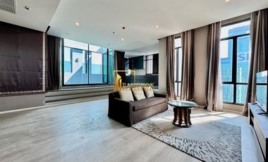 For rent 2 bedrooms condo in Watthana, Bangkok