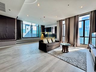 À louer 2 chambres condo à Watthana, Bangkok
