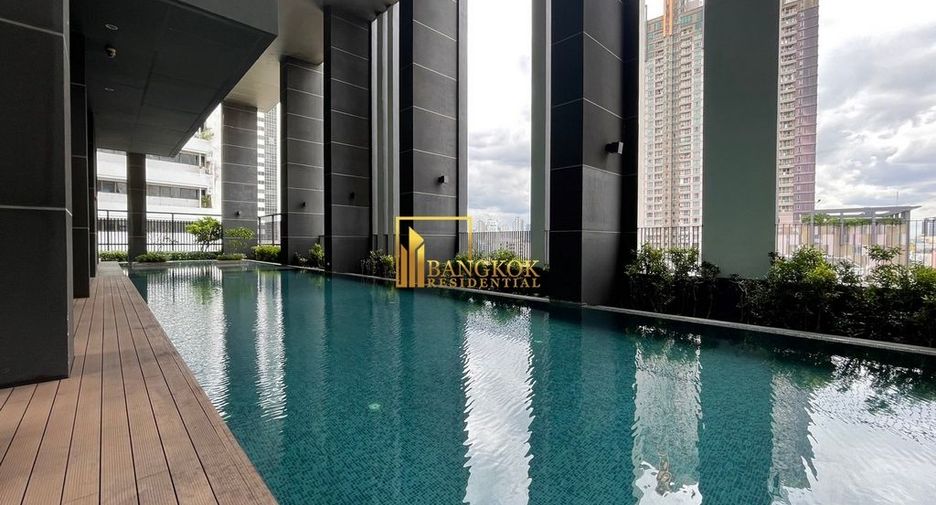For rent 2 bedrooms condo in Watthana, Bangkok