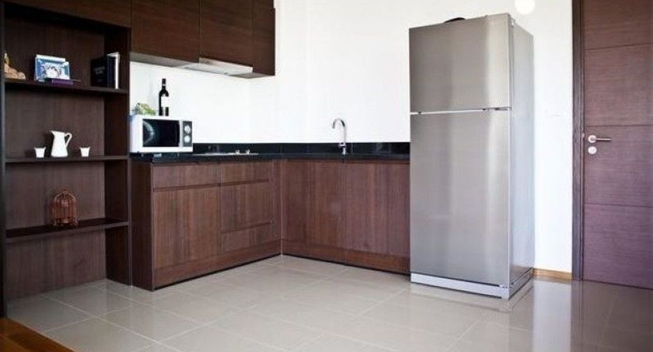 For rent 2 bed condo in Phaya Thai, Bangkok