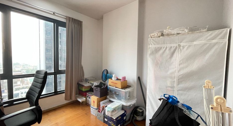 For rent 2 bed condo in Phaya Thai, Bangkok