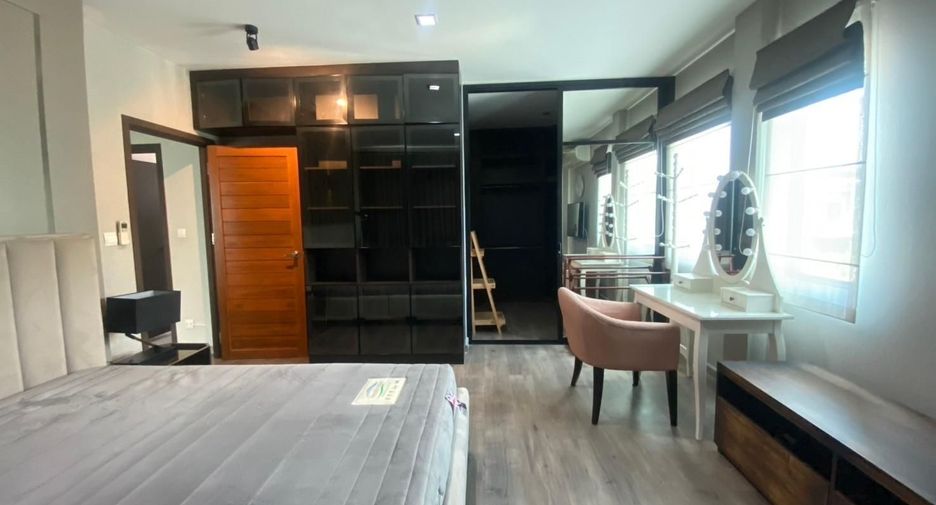 Casa en venta de 3 habitaciones en Thanyaburi, Pathum Thani