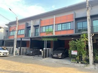 ขาย 4 ห้องนอน ทาวน์เฮ้าส์ ใน จอมทอง, กรุงเทพฯ