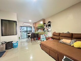 ขาย 4 ห้องนอน ทาวน์เฮ้าส์ ใน จอมทอง, กรุงเทพฯ